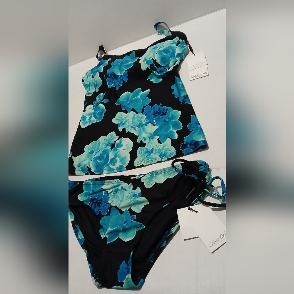 Calvin Klein 2 Pcs Tankini Swim Suit Set Black Blue Floral  MSRP $166 Size Xs